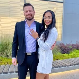 Meet your Posher, Ebony